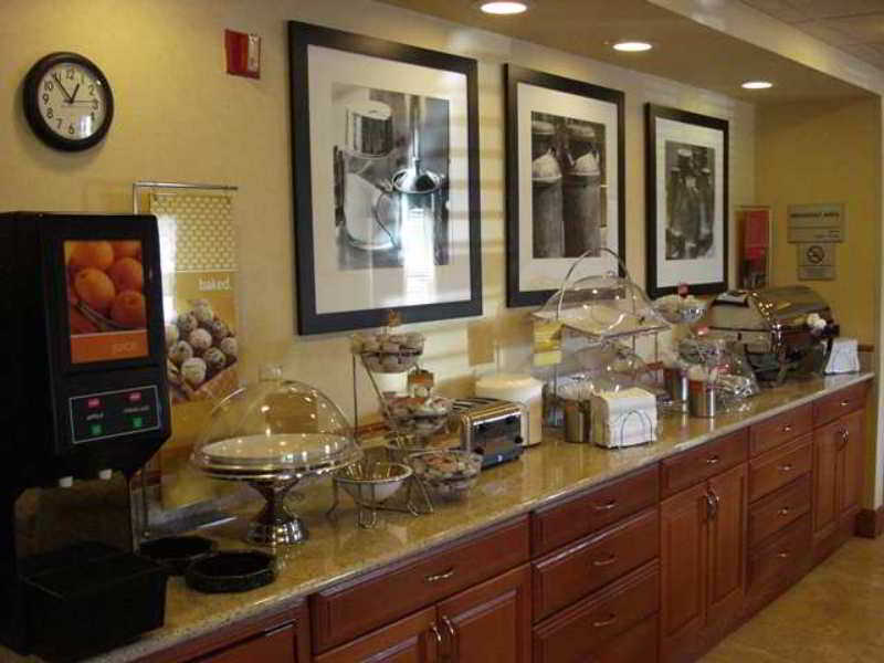 Hampton Inn Mansfield/Ontario Restaurant foto